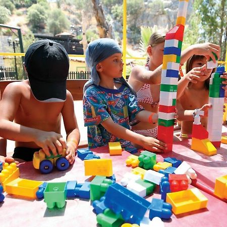Idas Club Hotel İcmeler Εξωτερικό φωτογραφία